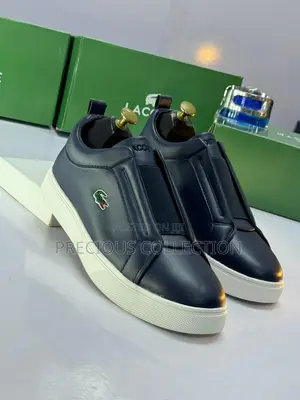 Classic Banded Single Sole Lacoste Shoe