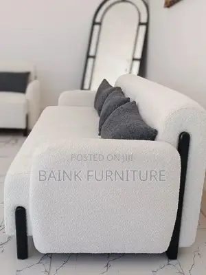 Bain’S Interior Sofa