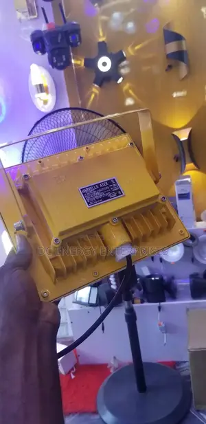 This Item Is a Harvells Atex Explosion-Proof Led Floodlight