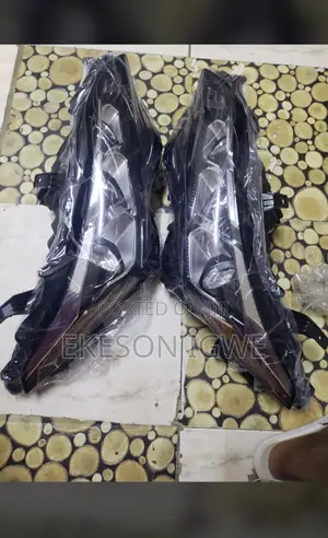 Headlight Toyota Avalon 2020-2024