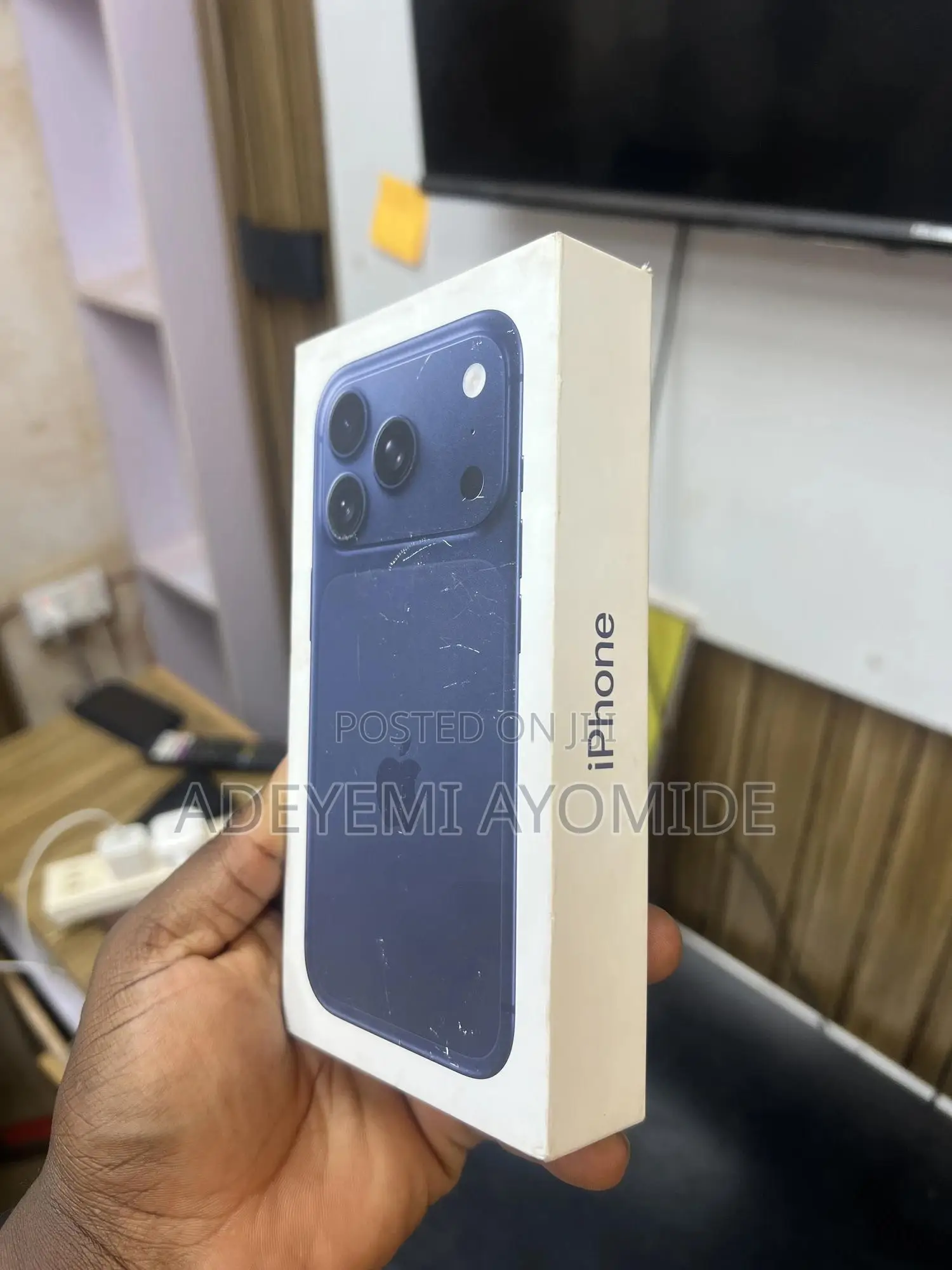 New Apple iPhone 17 Pro 256 GB Blue