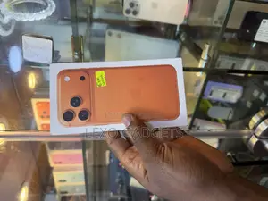 New Apple iPhone 17 Pro Max 256 GB Orange