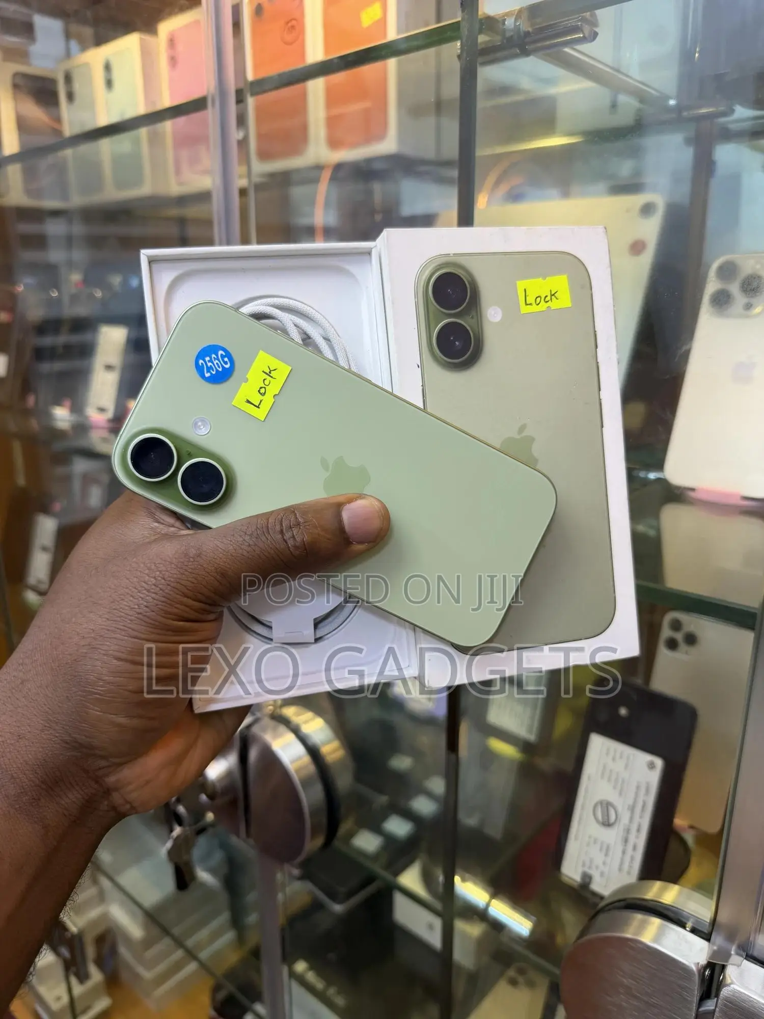 Apple iPhone 17 256 GB Green
