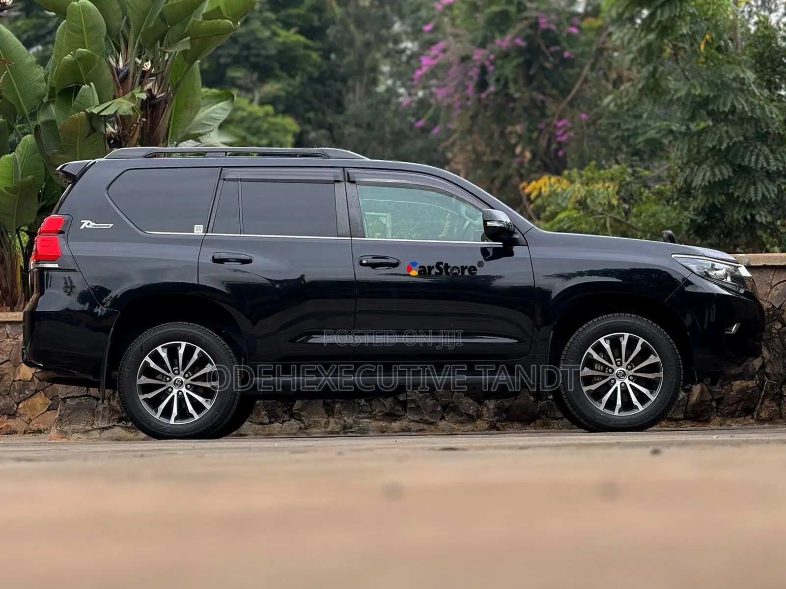No 1 Car Hire in Abuja