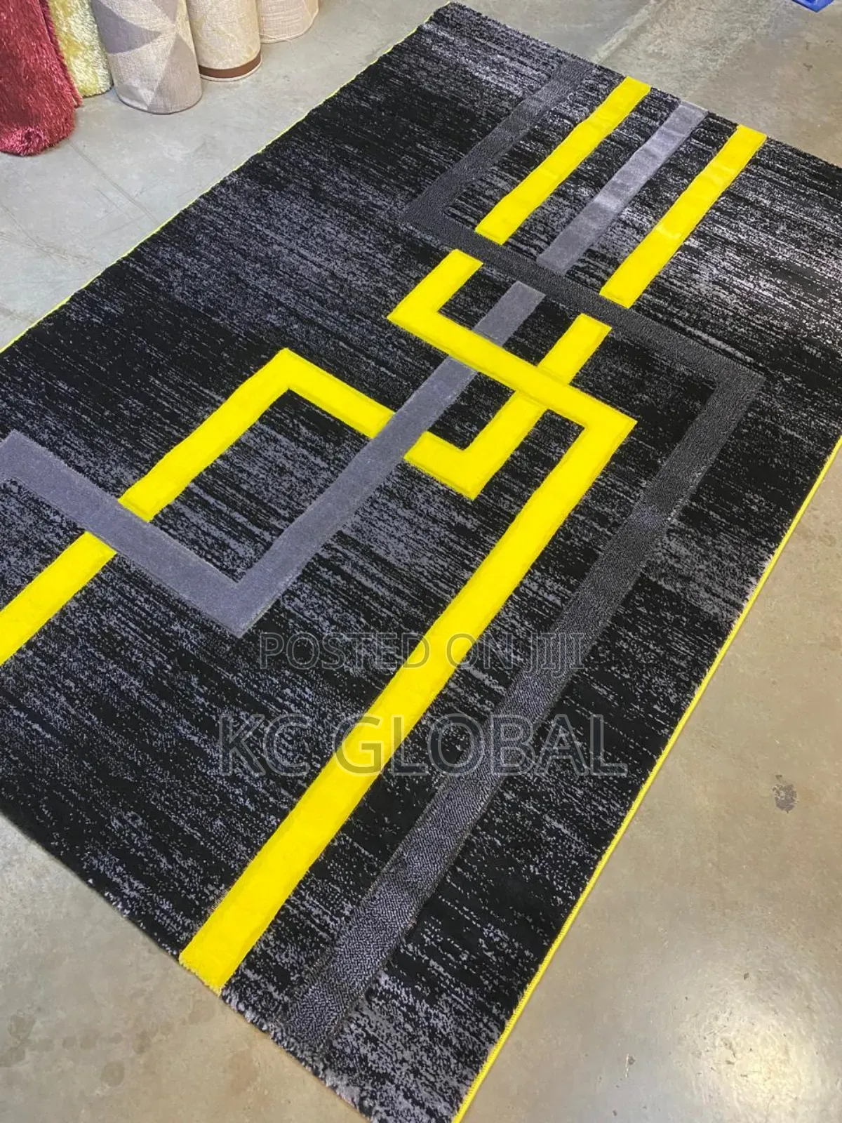 Melat Center Rug Available in 5/7 7/10