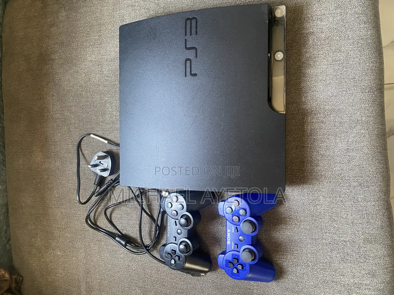 Ps3 With 8 Games Installed Inside 2 Controller