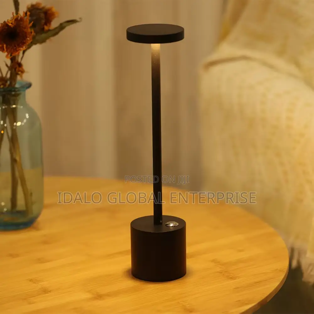 Rechargeable Bar/Restaurant Table Lamp