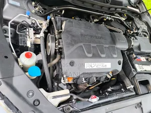Honda Crosstour 3.5 AWD 2013 Gray