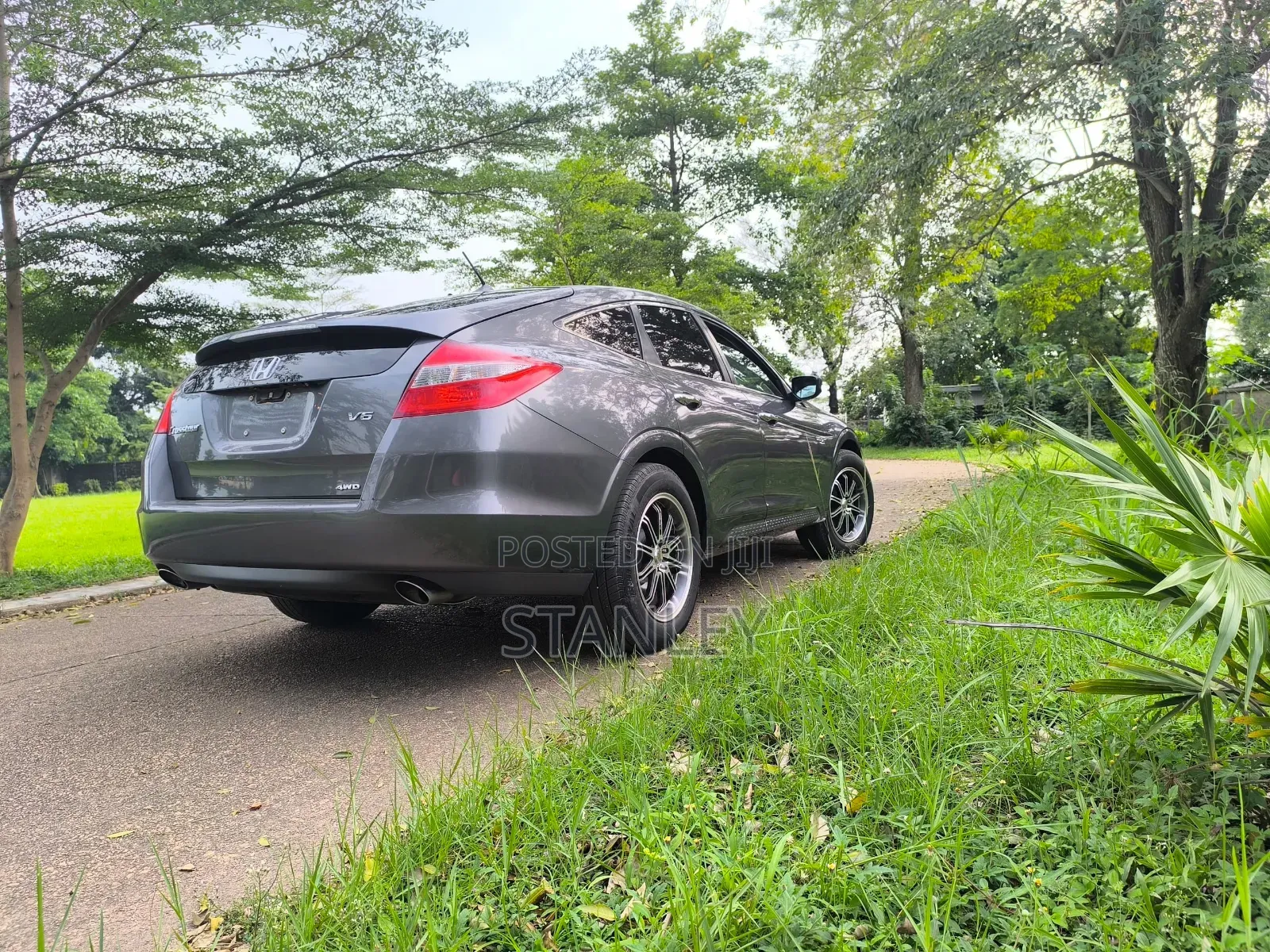 Honda Crosstour 3.5 AWD 2013 Gray