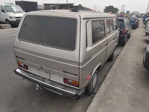 Volkswagen Transporter 2005 Grey