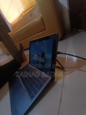 Laptop HP Pro X2 612 G2 8GB Intel Core i5 HDD+SSD 256GB