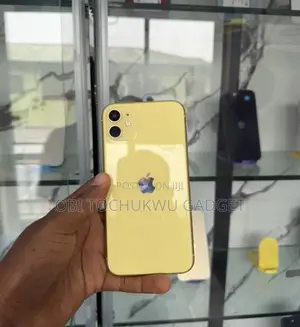 Apple iPhone 11 64 GB Yellow