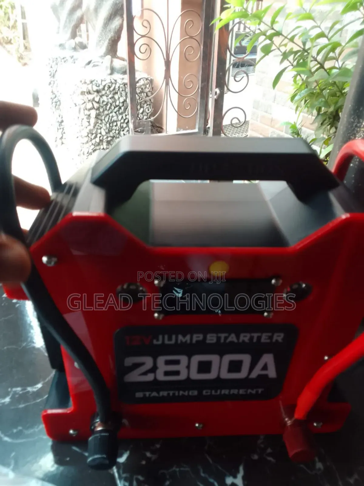 Car Jump Starter 12v. And 2800a