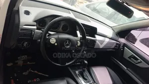 Mercedes-Benz GLK-Class 350 4MATIC 2010 White