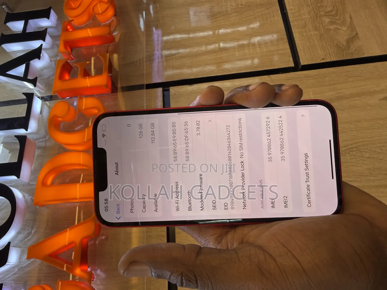 Apple iPhone 14 128 GB Red