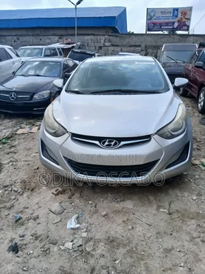 Hyundai Elantra SE 4dr Sedan (1.8L 4cyl 6A) 2015 Silver