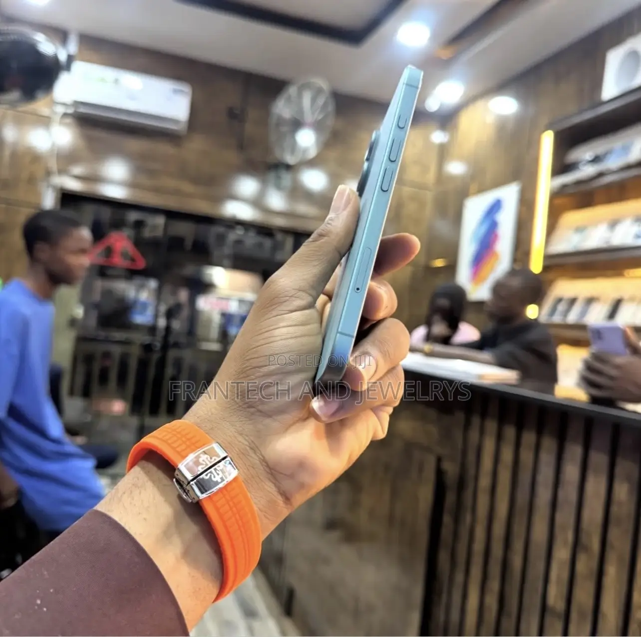 Apple iPhone 16 128 GB Blue