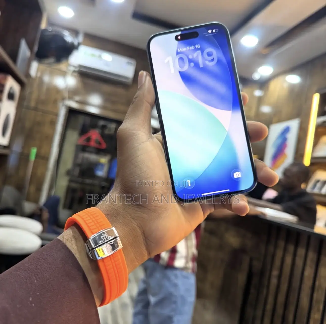 Apple iPhone 16 128 GB Blue