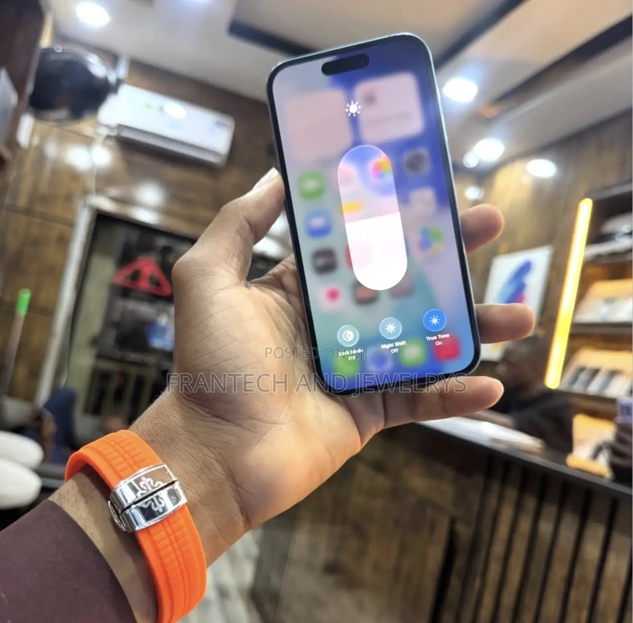 Apple iPhone 16 128 GB Blue