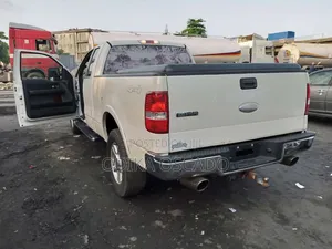 Ford F-150 Super Cab 4x4 2007 White