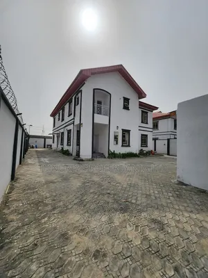Studio Apartment in Lekki Phase1 for rent