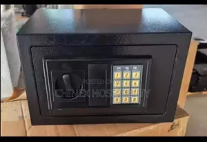 Compact Digital Safe – Ideal For Hotels & Offices 🔐