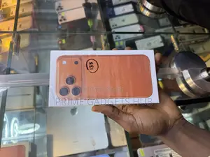 New Apple iPhone 17 Pro Max 256 GB Orange