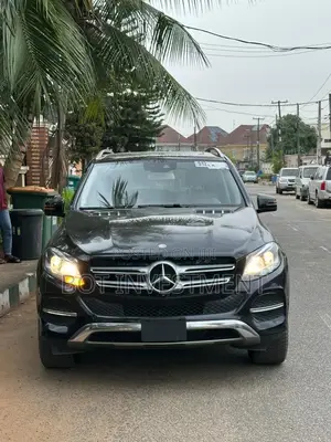Mercedes-Benz GLE-Class GLE 350d 4MATIC 2017 Black