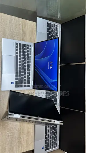 Laptop HP EliteBook 1040 G8 16GB Intel Core i7 SSD 512GB