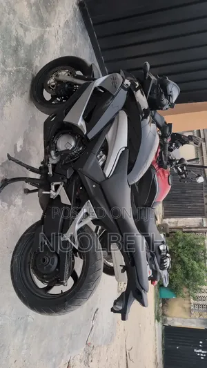 Honda 2013 Black
