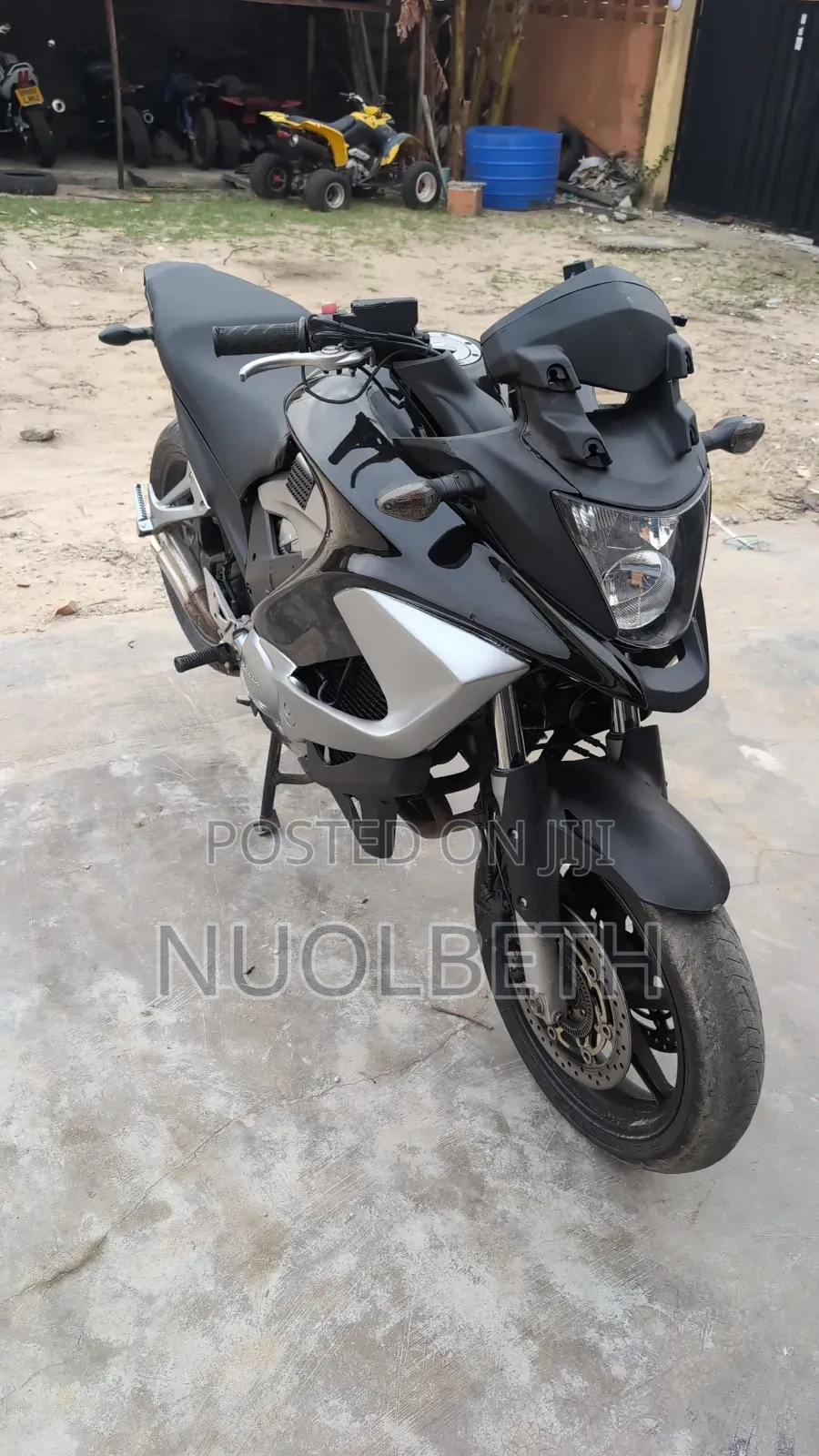 Honda 2013 Black