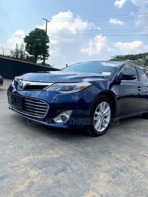 Toyota Avalon XLE Premium 4dr Sedan (3.5L 6cyl 6A) 2014 Blue