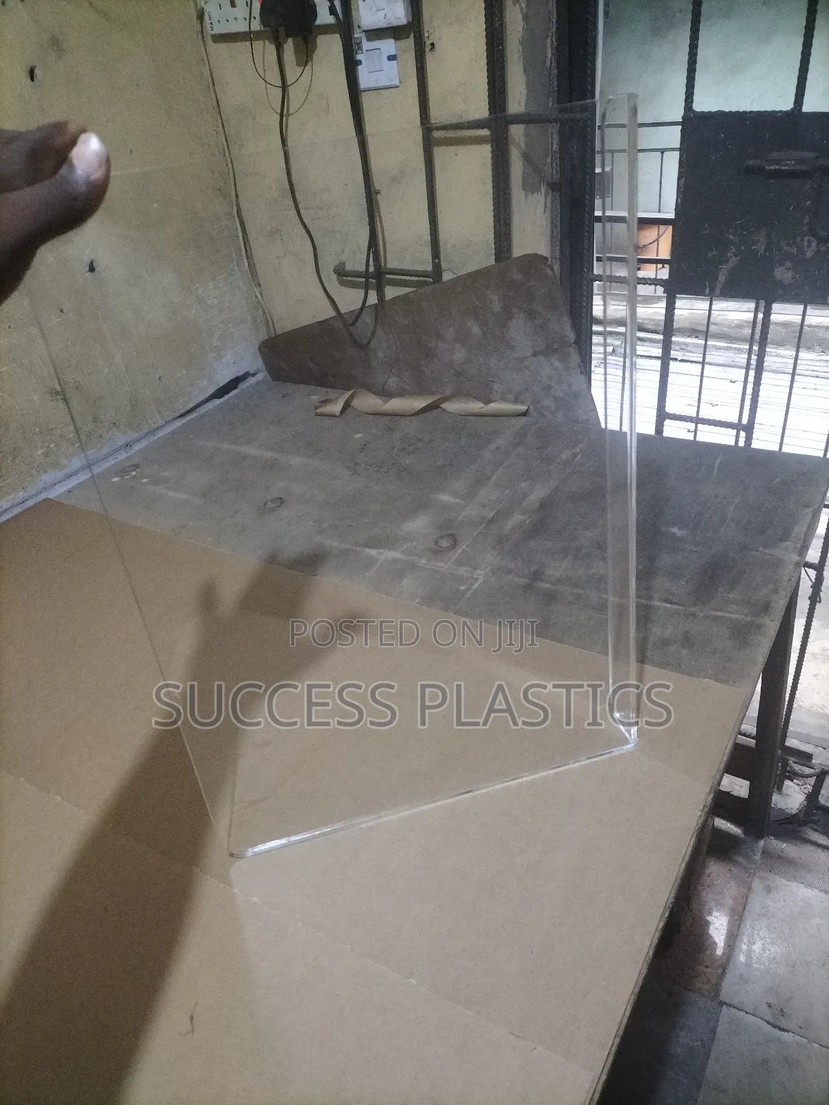 Transparent Acrylic Podium Top (Custom Made)