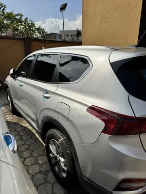 Hyundai Santa Fe 2019 Silver