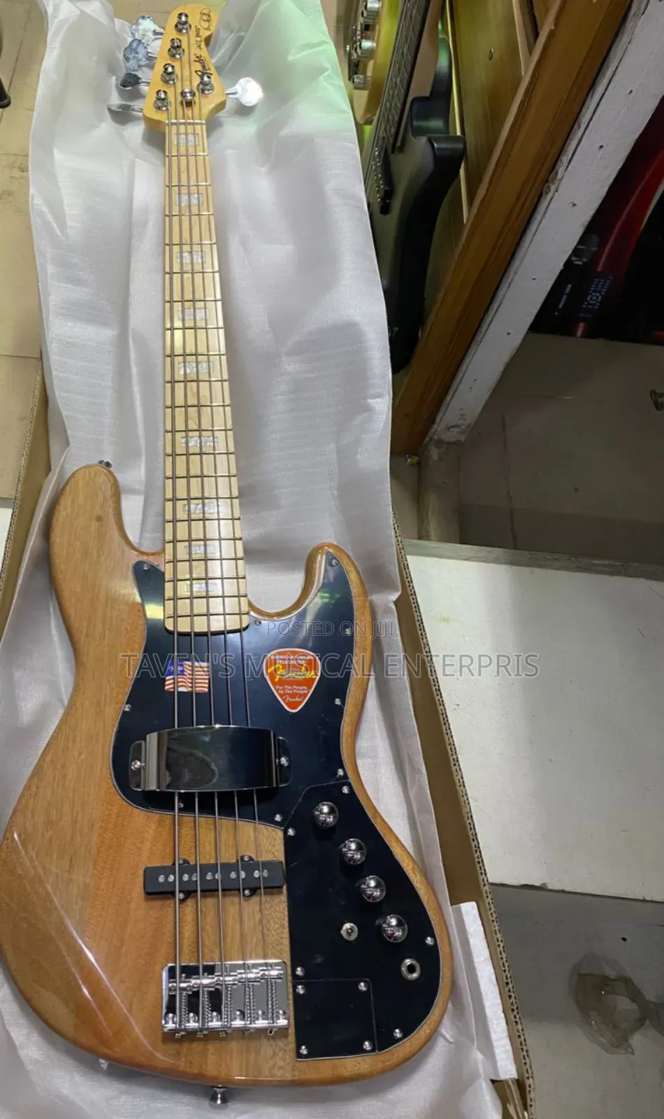 Fender Squier Active Jazz Bass
