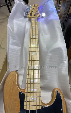 Fender Squier Active Jazz Bass