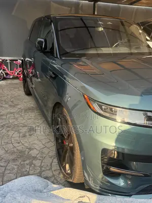 Land Rover Range Rover Sport P400 SE Dynamic 4WD 2023 Greeen