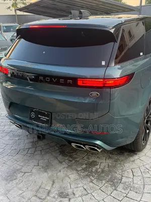 Land Rover Range Rover Sport P400 SE Dynamic 4WD 2023 Green