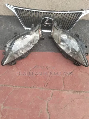 Headlight and Bumpa Grill for Lexus Rx350 2010