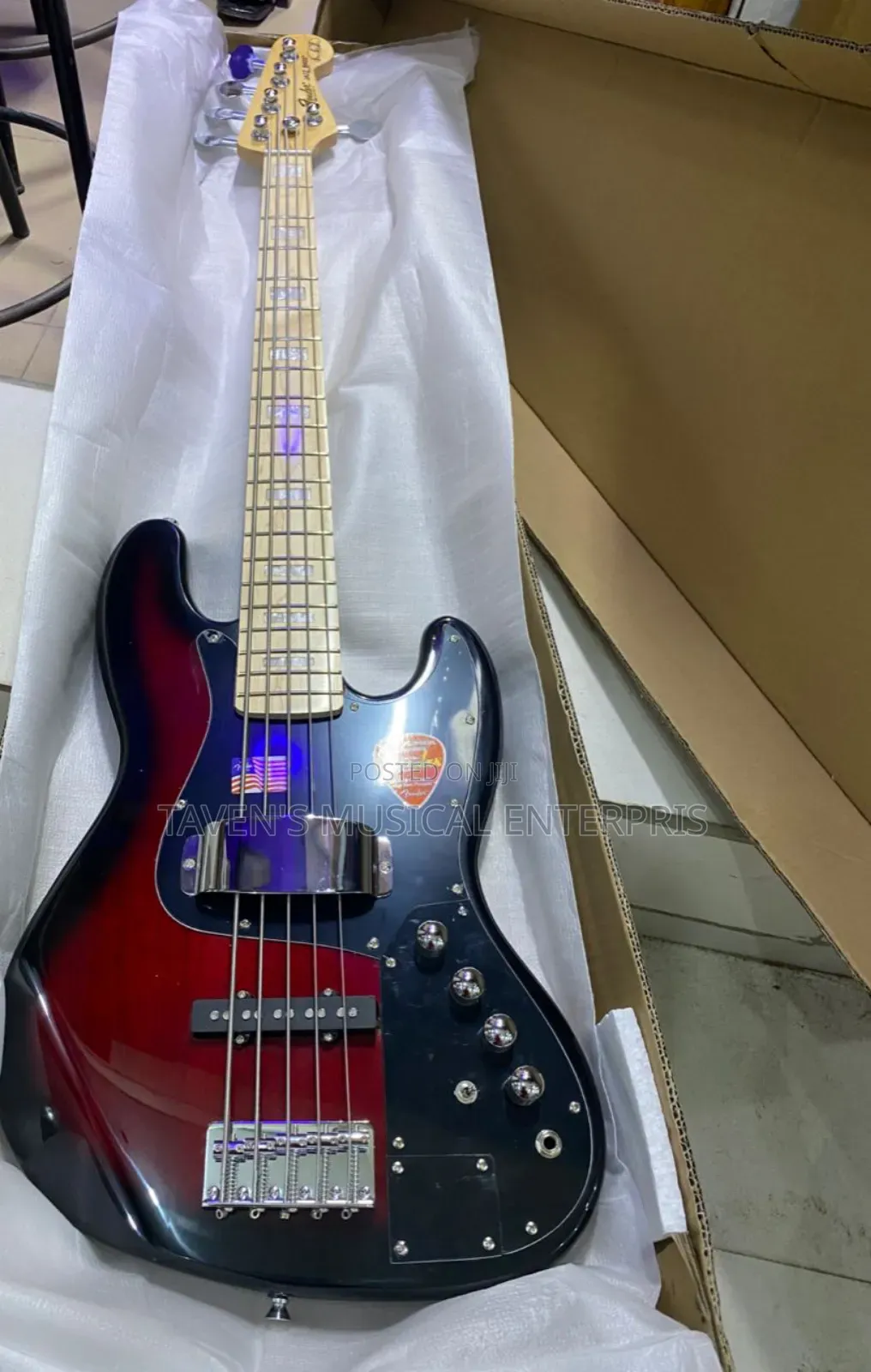 Fender Squier Affinity Series Active Jazz Bass Guitar