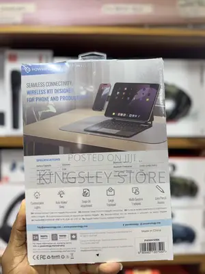 Powerology Dynaboard Wireless Keyboard Case For iPad 10th Gen