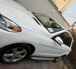Mercedes-Benz GLE-Class 2017 White