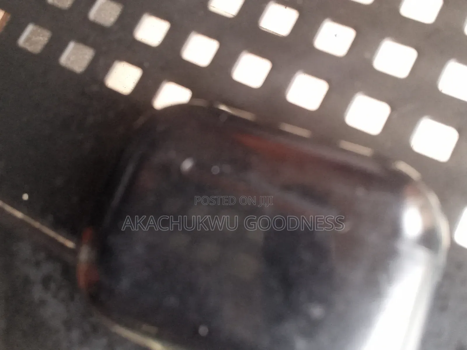 Earpod in Black Color
