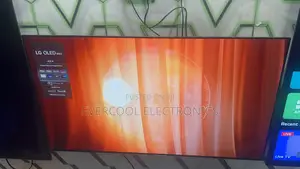 Sleek 42” 2024 Lg Oled Evo C4 Smart Tv