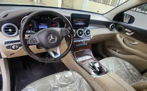Mercedes-Benz GLC-Class 2016 Blue