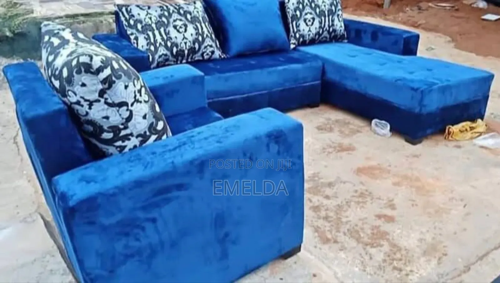 Comfortable L-Shappe Sofa Lagos