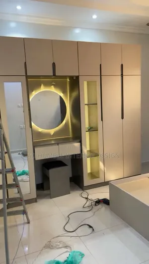 High Quality Wobrope With Vanity Box