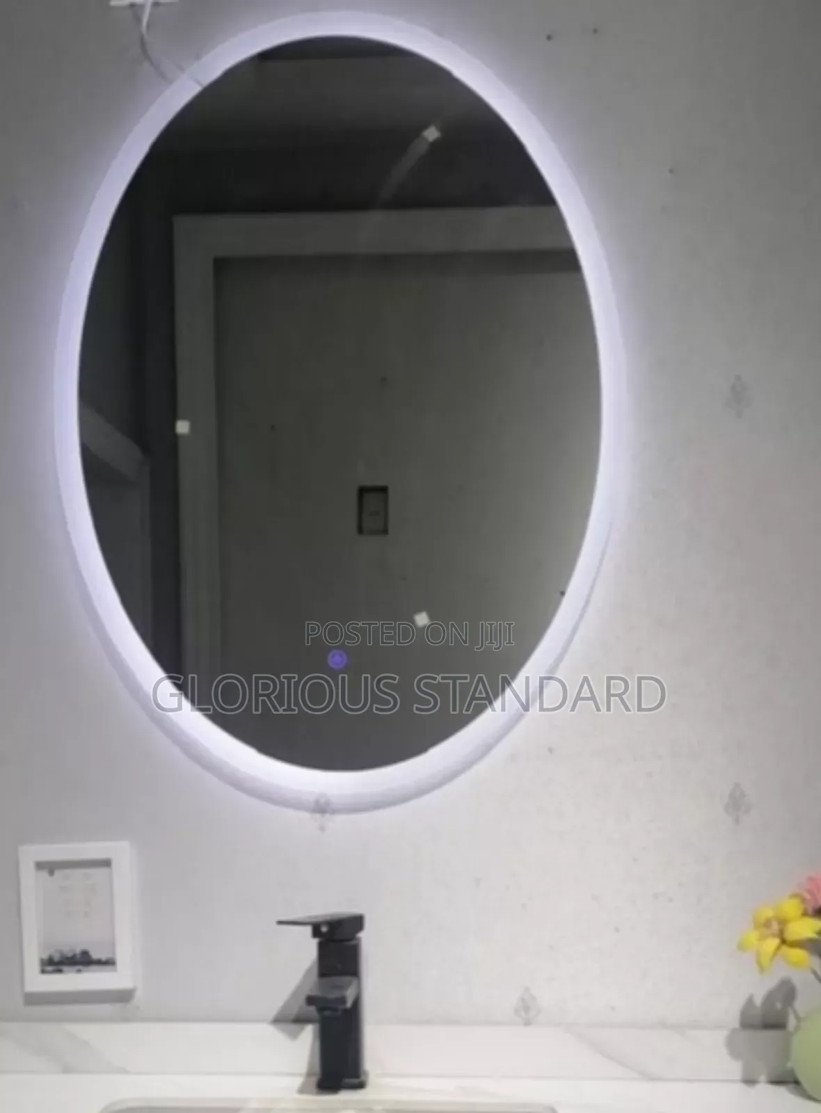 Mirror That Have Light