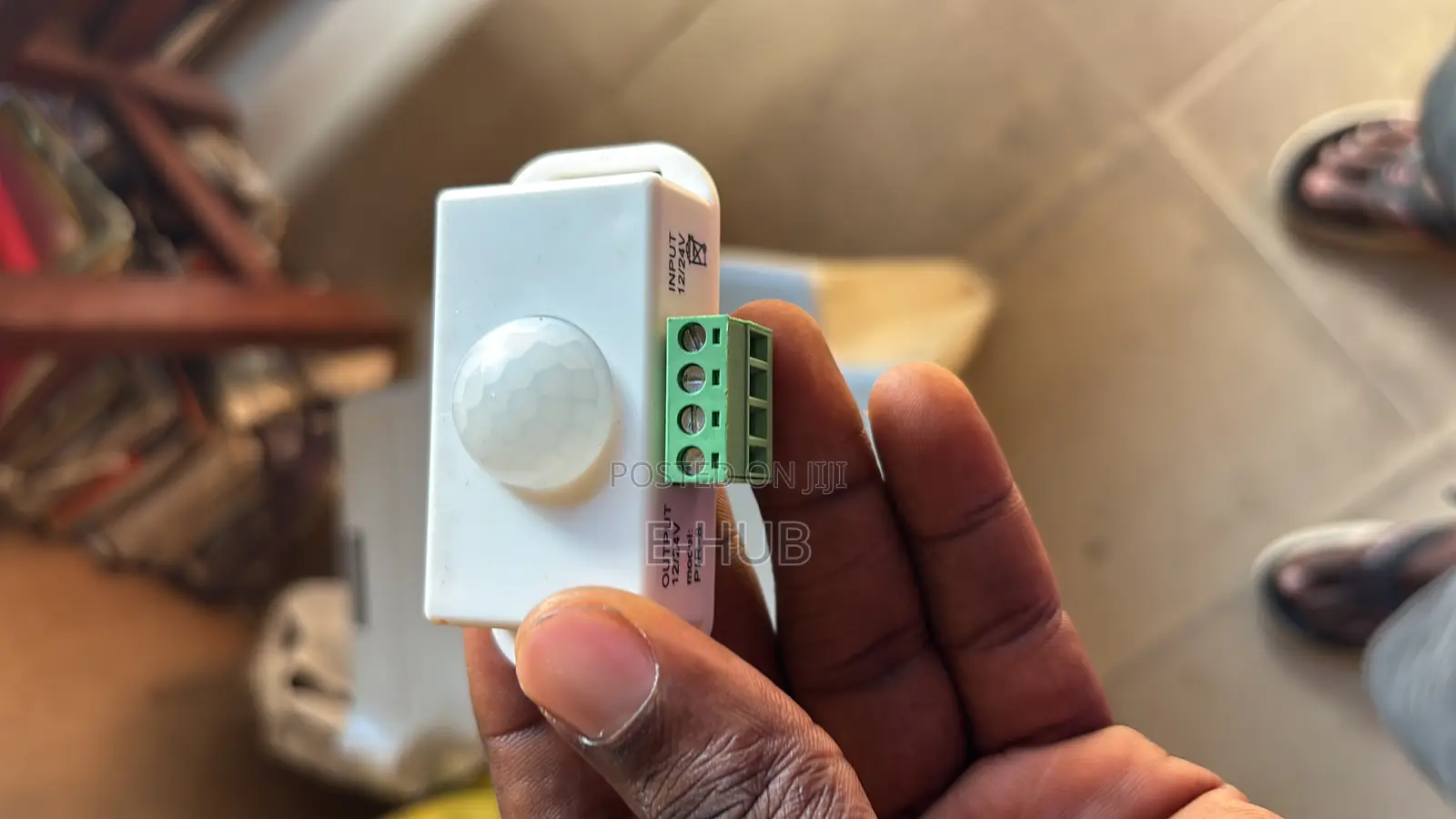 Cabinet Sensor 12/24v Sensor