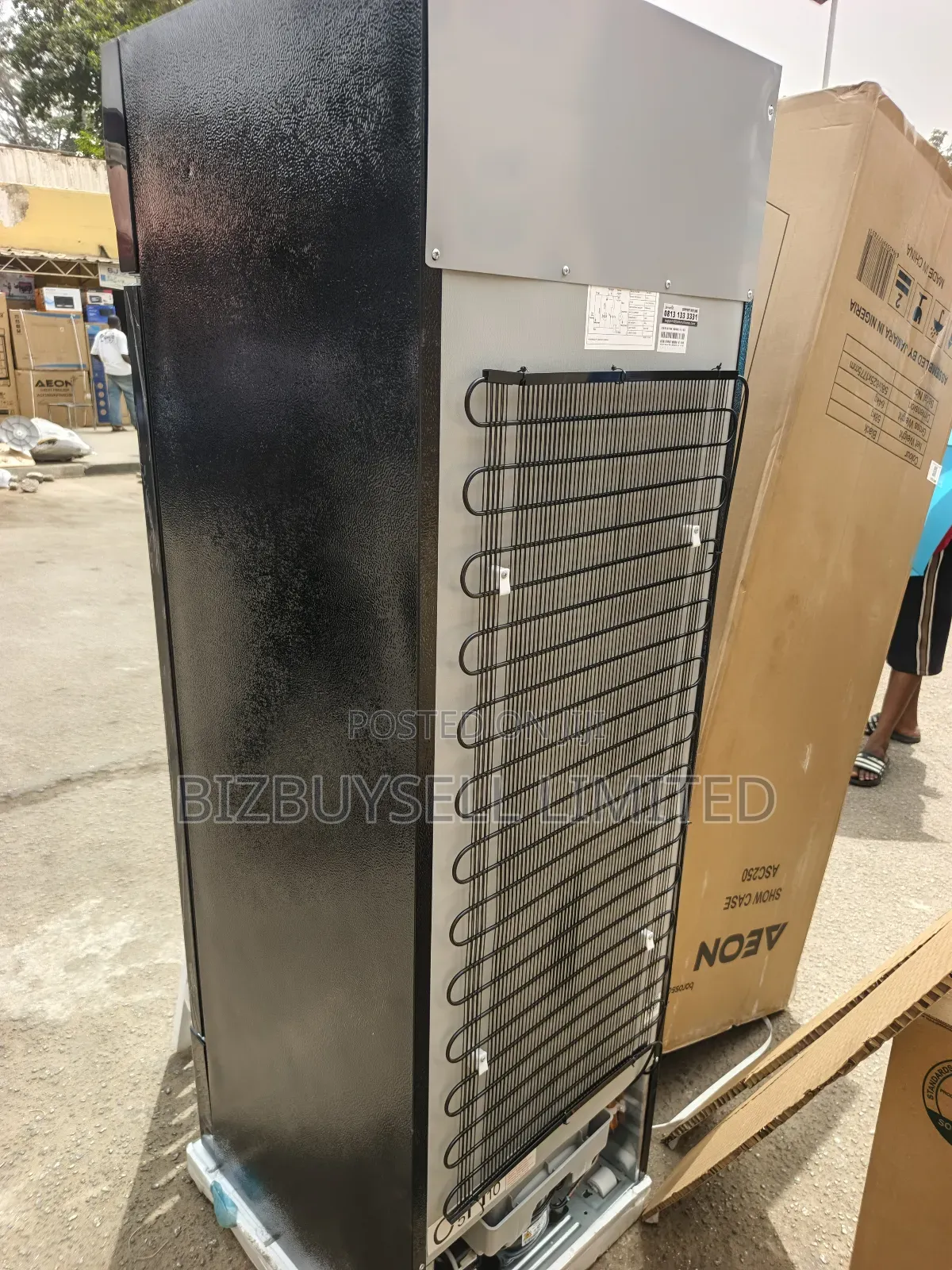 250l Aeon Standing Show Case Chiler.